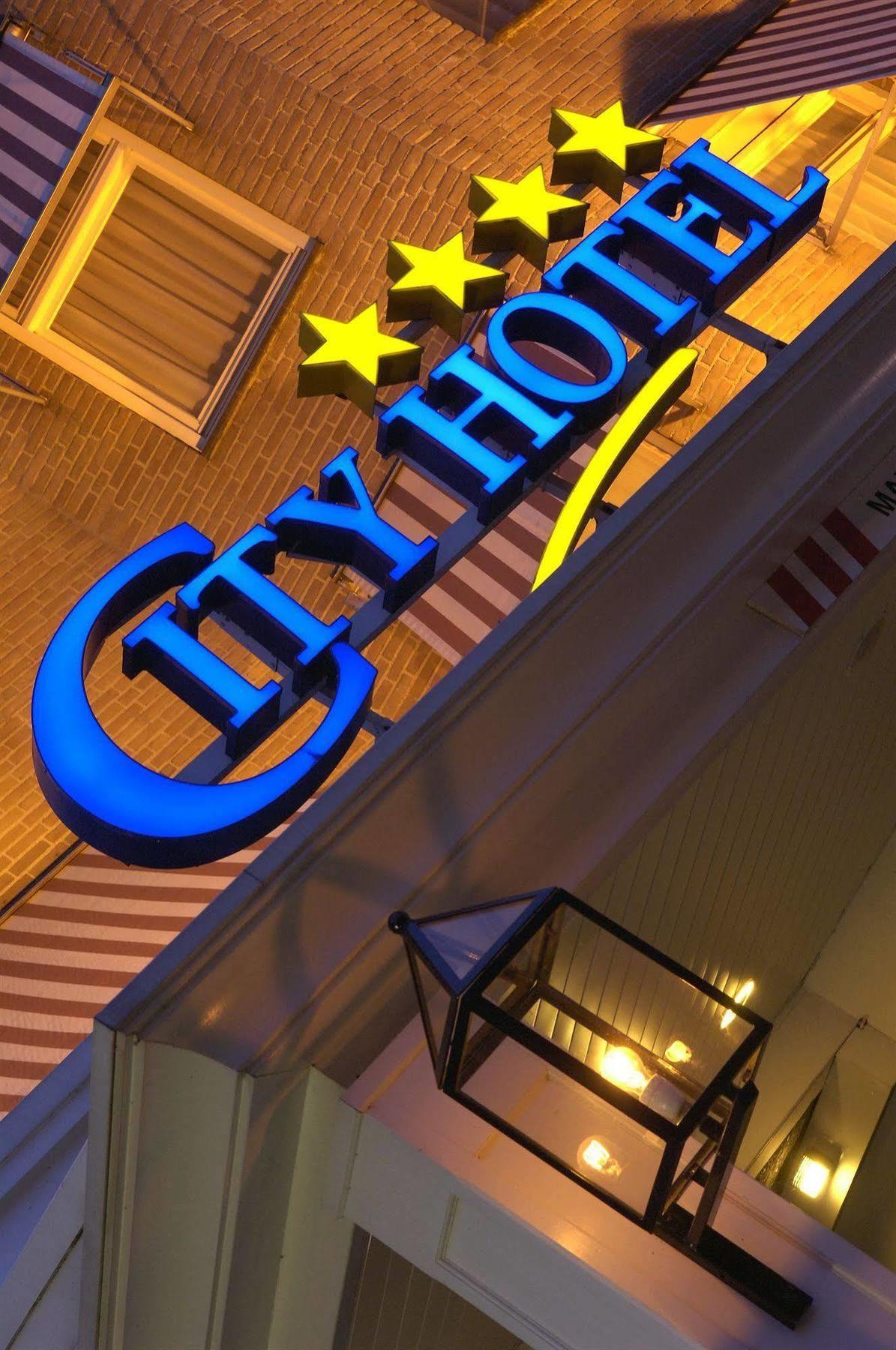 City Hotel Oss Exteriér fotografie